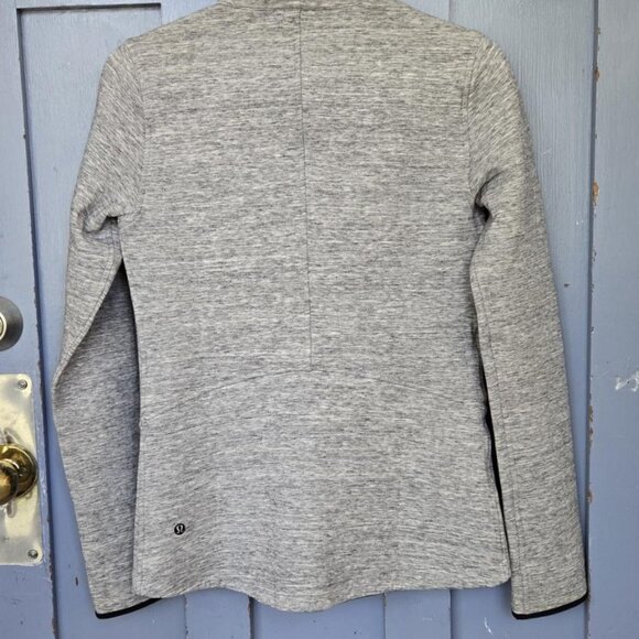 lululemon Insculpt Jacket - Picture 5 of 5
